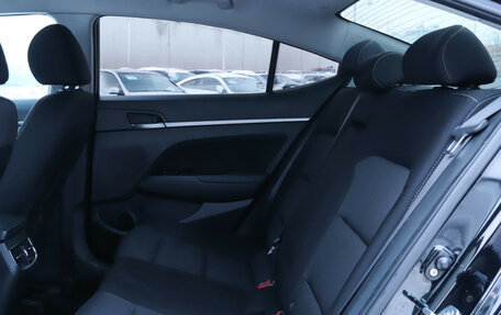 Hyundai Elantra VI рестайлинг, 2017 год, 1 330 000 рублей, 10 фотография