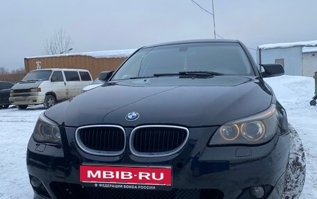 BMW 5 серия, 2003 год, 750 000 рублей, 1 фотография