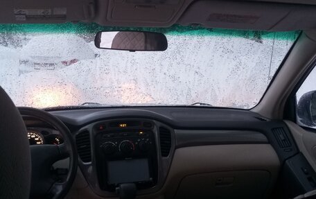 Toyota Highlander III, 2003 год, 1 150 000 рублей, 12 фотография