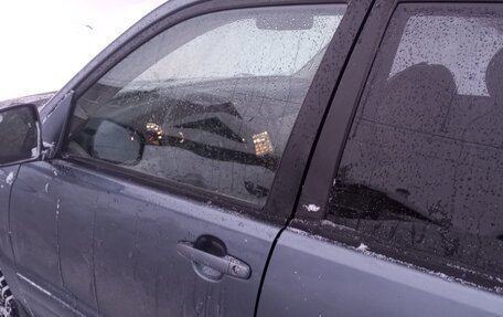 Toyota Highlander III, 2003 год, 1 150 000 рублей, 16 фотография