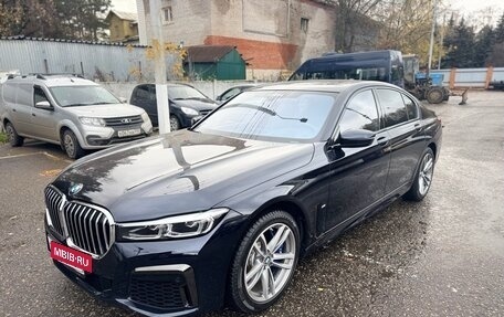 BMW 7 серия, 2021 год, 9 850 000 рублей, 3 фотография