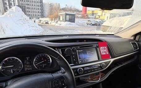 Toyota Highlander III, 2014 год, 3 150 000 рублей, 7 фотография