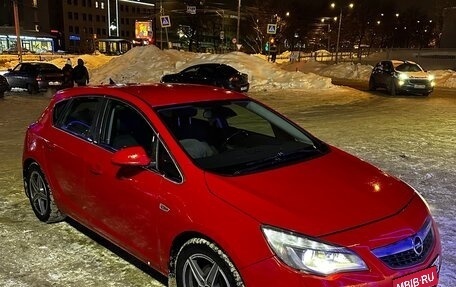 Opel Astra J, 2012 год, 820 000 рублей, 2 фотография