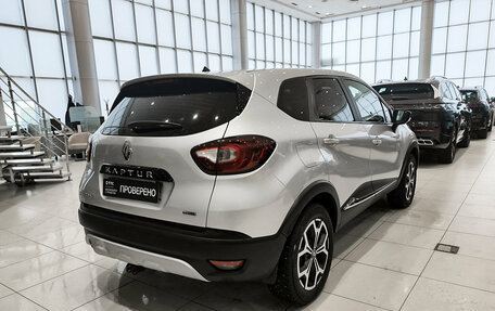 Renault Kaptur I рестайлинг, 2019 год, 1 490 000 рублей, 9 фотография