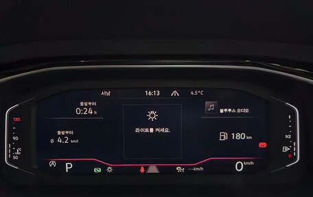 Volkswagen Jetta VII, 2021 год, 1 770 000 рублей, 11 фотография