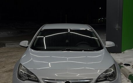 Opel Astra J, 2011 год, 900 000 рублей, 1 фотография