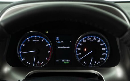 Toyota RAV4, 2019 год, 3 321 444 рублей, 25 фотография