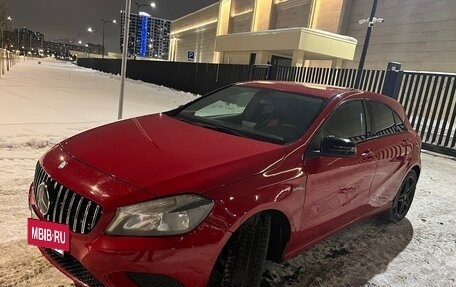 Mercedes-Benz A-Класс, 2014 год, 1 340 000 рублей, 3 фотография