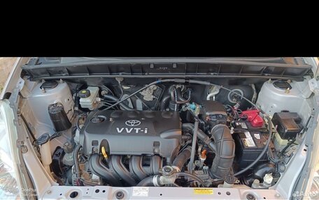 Toyota FunCargo, 2004 год, 620 000 рублей, 9 фотография