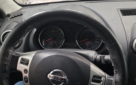 Nissan Qashqai, 2010 год, 850 000 рублей, 9 фотография