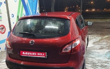 Nissan Qashqai, 2010 год, 850 000 рублей, 3 фотография