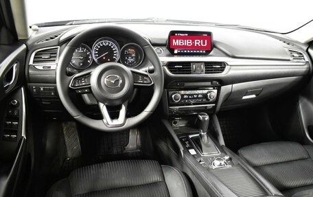 Mazda 6, 2018 год, 1 927 700 рублей, 6 фотография