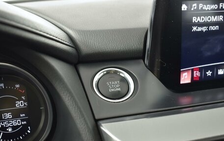 Mazda 6, 2018 год, 1 927 700 рублей, 18 фотография