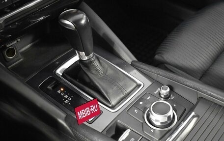 Mazda 6, 2018 год, 1 927 700 рублей, 21 фотография