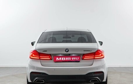 BMW 5 серия, 2017 год, 3 994 444 рублей, 4 фотография