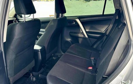 Toyota RAV4, 2012 год, 1 730 000 рублей, 12 фотография