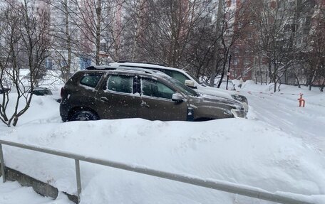 Renault Duster, 2022 год, 2 300 000 рублей, 5 фотография