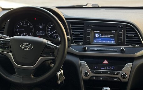 Hyundai Elantra VI рестайлинг, 2016 год, 1 190 000 рублей, 24 фотография