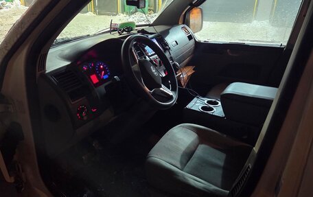 Volkswagen Transporter T5 рестайлинг, 2004 год, 1 150 000 рублей, 11 фотография