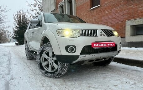 Mitsubishi Pajero Sport II рестайлинг, 2012 год, 1 280 000 рублей, 2 фотография