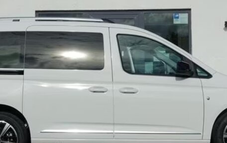 Volkswagen Caddy IV, 2025 год, 5 700 000 рублей, 2 фотография