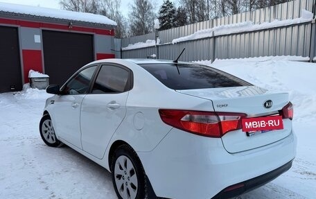 KIA Rio III рестайлинг, 2013 год, 825 000 рублей, 9 фотография