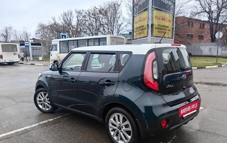 KIA Soul II рестайлинг, 2018 год, 1 435 000 рублей, 5 фотография