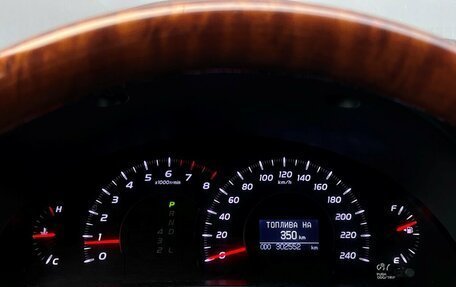 Toyota Camry, 2011 год, 998 800 рублей, 20 фотография