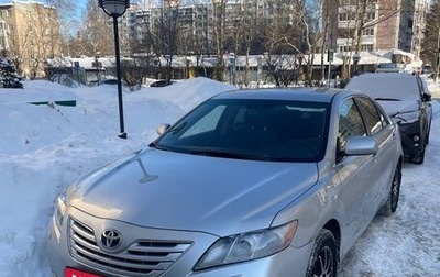 Toyota Camry, 2007 год, 900 000 рублей, 1 фотография