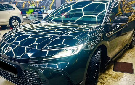 Toyota Camry, 2024 год, 3 750 000 рублей, 4 фотография