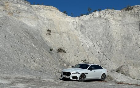 Jaguar XF II, 2016 год, 2 100 000 рублей, 11 фотография