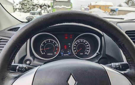 Mitsubishi ASX I рестайлинг, 2011 год, 800 000 рублей, 10 фотография