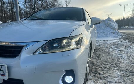 Lexus CT I рестайлинг, 2011 год, 1 450 000 рублей, 11 фотография
