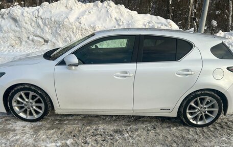Lexus CT I рестайлинг, 2011 год, 1 450 000 рублей, 13 фотография