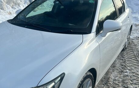 Lexus CT I рестайлинг, 2011 год, 1 450 000 рублей, 14 фотография