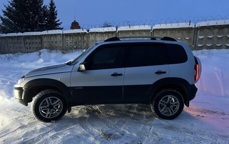 Chevrolet Niva I рестайлинг, 2013 год, 730 000 рублей, 3 фотография