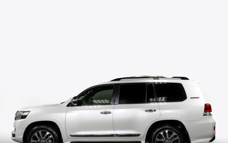 Toyota Land Cruiser 200, 2017 год, 7 498 000 рублей, 8 фотография