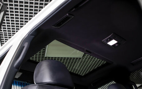 Toyota Land Cruiser 200, 2017 год, 7 498 000 рублей, 23 фотография