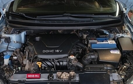 Hyundai Elantra V, 2011 год, 820 000 рублей, 10 фотография