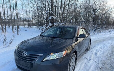 Toyota Camry, 2007 год, 930 000 рублей, 2 фотография