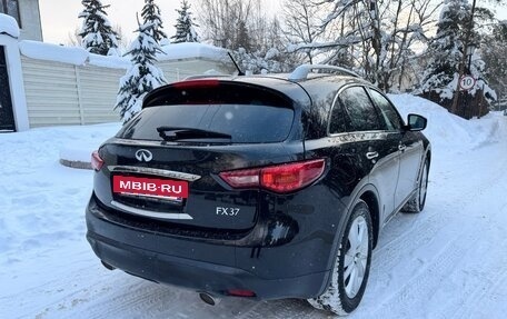 Infiniti FX II, 2013 год, 2 470 000 рублей, 4 фотография