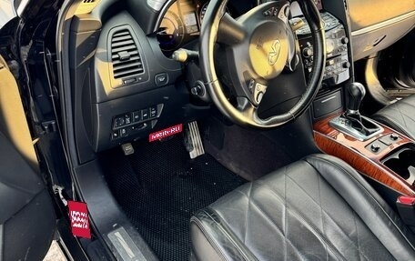 Infiniti FX II, 2013 год, 2 470 000 рублей, 10 фотография