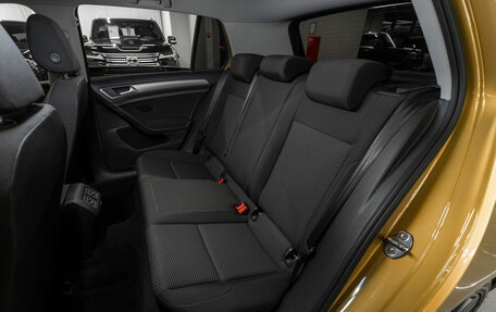 Volkswagen Golf VII, 2018 год, 2 080 000 рублей, 12 фотография