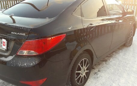 Hyundai Solaris II рестайлинг, 2015 год, 999 000 рублей, 2 фотография