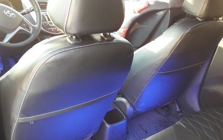 Hyundai Solaris II рестайлинг, 2015 год, 999 000 рублей, 7 фотография