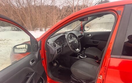 Ford Fiesta, 2007 год, 300 000 рублей, 10 фотография