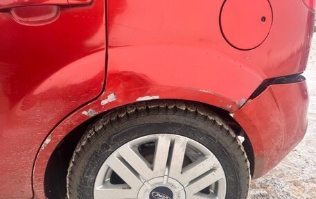 Ford Fiesta, 2007 год, 300 000 рублей, 17 фотография