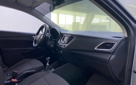 Hyundai Solaris II рестайлинг, 2018 год, 970 000 рублей, 11 фотография