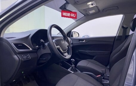 Hyundai Solaris II рестайлинг, 2018 год, 970 000 рублей, 16 фотография