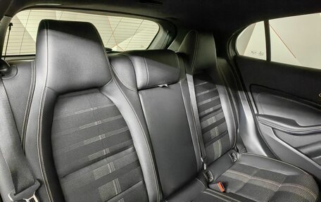 Mercedes-Benz GLA, 2017 год, 2 670 000 рублей, 17 фотография